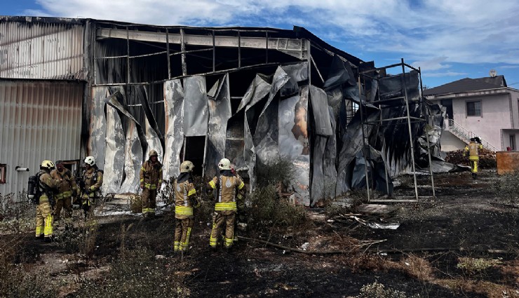 Çatalca’da fabrika yangın paniği