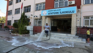 Efes Selçuk'ta okullarda temizlik alarmı