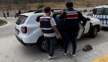 İzmir merkezli 12 ilde ''terörizm finansmanı'' operasyonu: 27 kişiye gözaltı