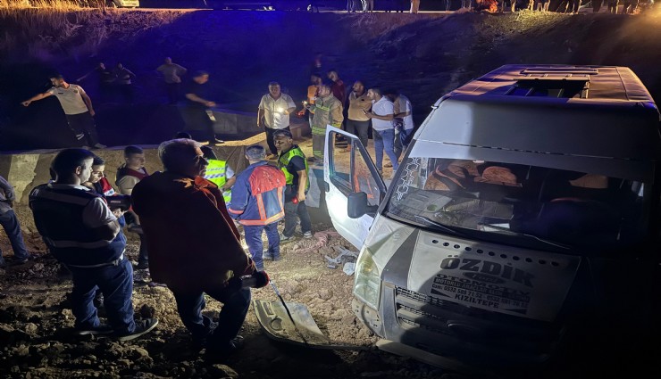 Mardin'de feci kaza: İşçi taşıyan minibüs devrildi, 21 kişi yaralandı